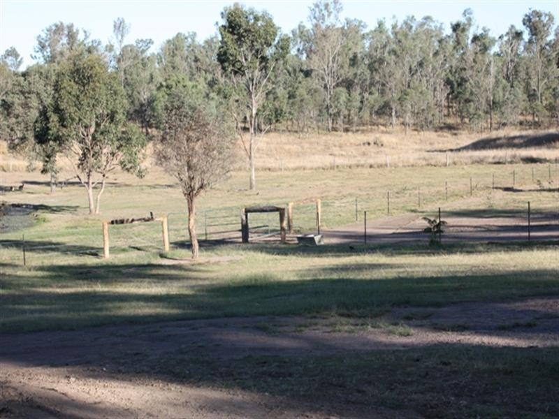 99 Deadhorse Lane, Toogoolawah QLD 4313