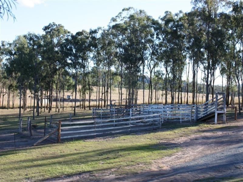 99 Deadhorse Lane, Toogoolawah QLD 4313