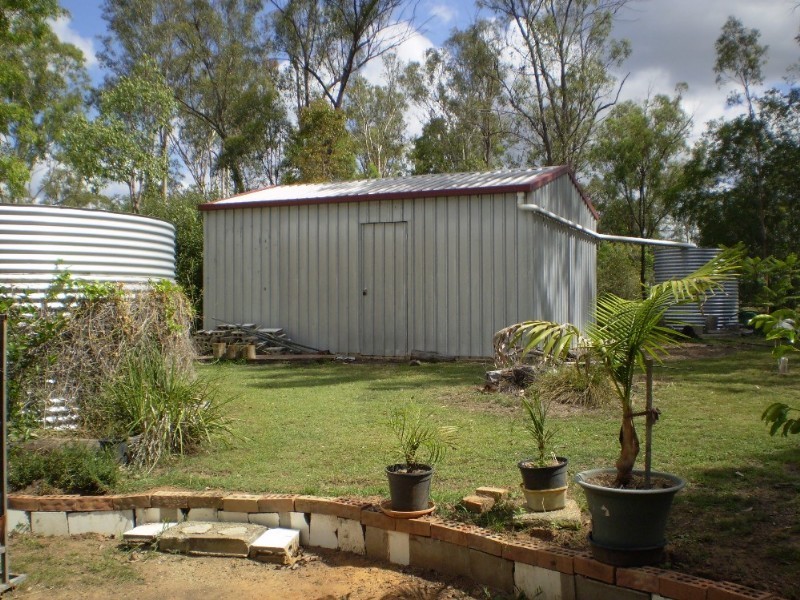Blackbutt QLD 4306