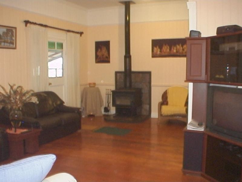 Blackbutt QLD 4306