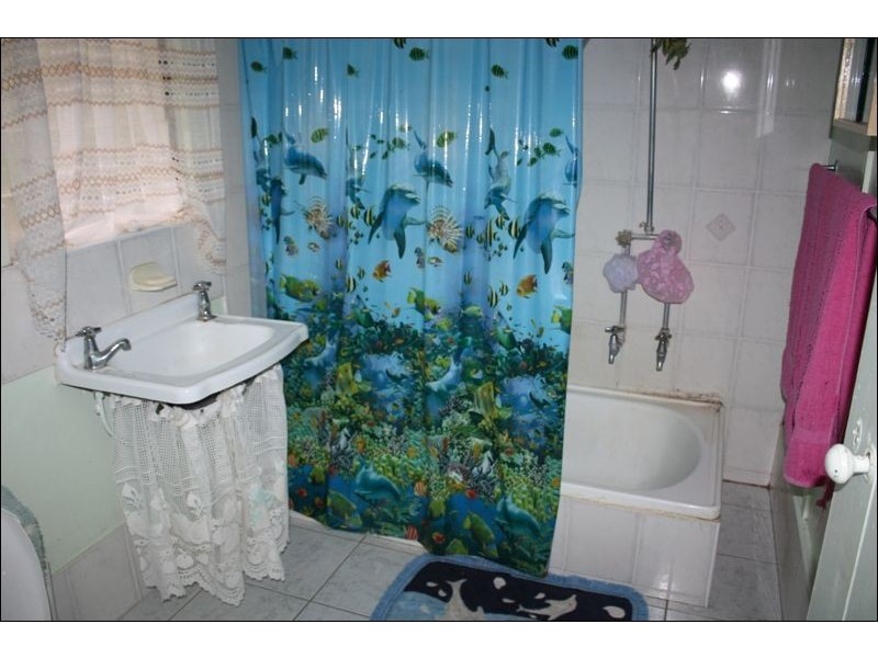 3 Factory Lane, Toogoolawah QLD 4313