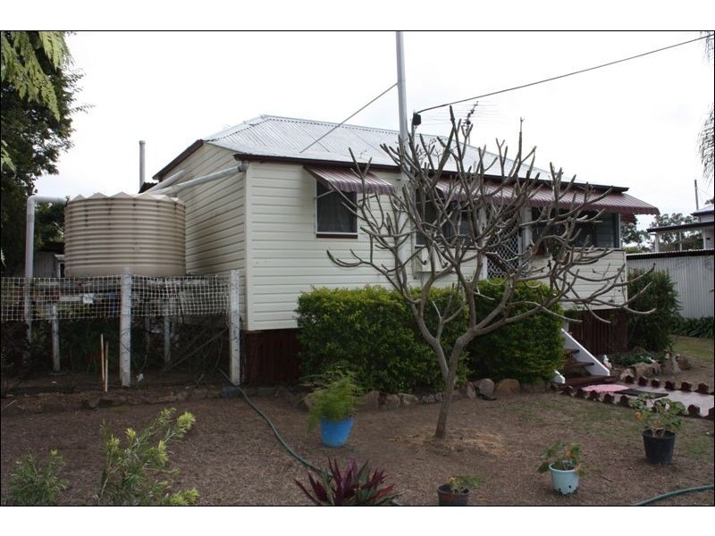 3 Factory Lane, Toogoolawah QLD 4313