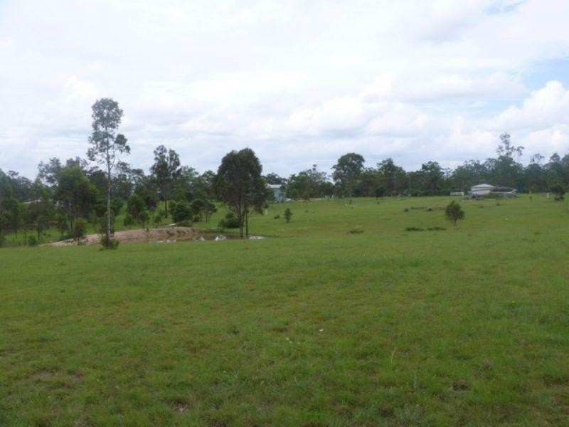 Blackbutt QLD 4306