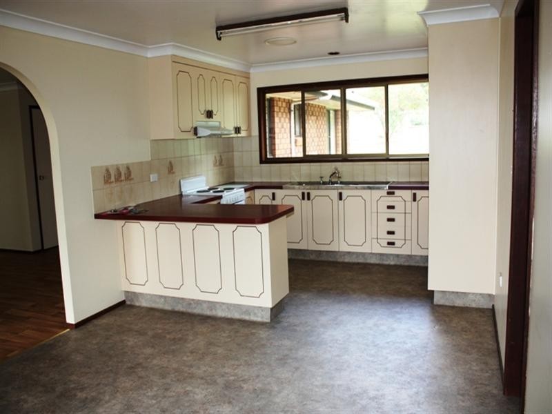 62 Dinyarra Street, Toogoolawah QLD 4313