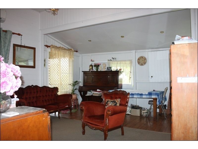 6 Annette Street, Toogoolawah QLD 4313