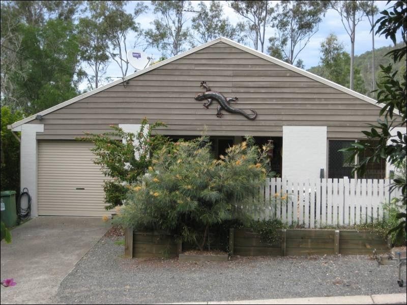 3 Guldbransen Street, Somerset Dam QLD 4312