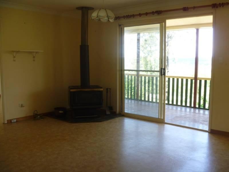 42 Hilary Road, Benarkin QLD 4306
