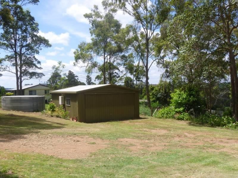 42 Hilary Road, Benarkin QLD 4306