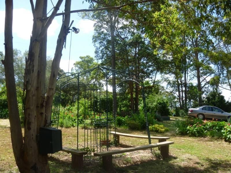 42 Hillary Road, Blackbutt QLD 4306