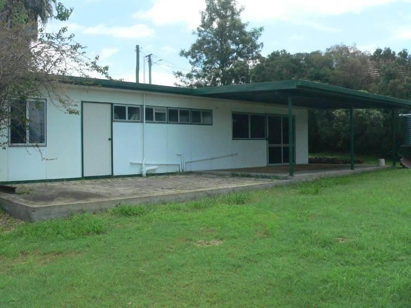 14 Victoria Street, Toogoolawah QLD 4313