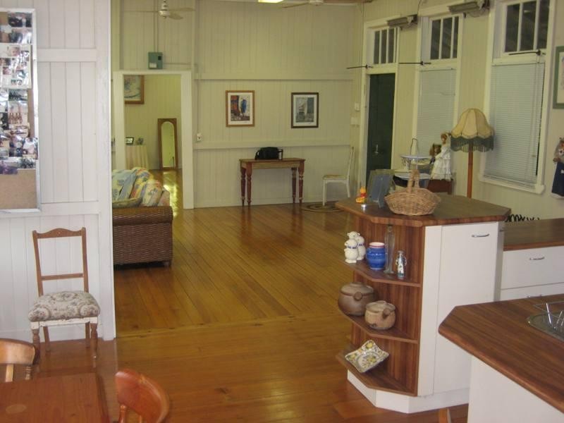 7 First Avenue, Somerset Dam QLD 4312