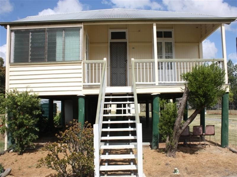 29 Peil Street, Toogoolawah QLD 4313