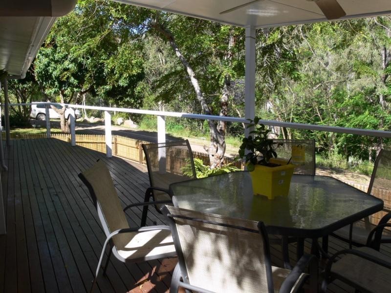 10 Jubilee Street, Somerset Dam QLD 4312