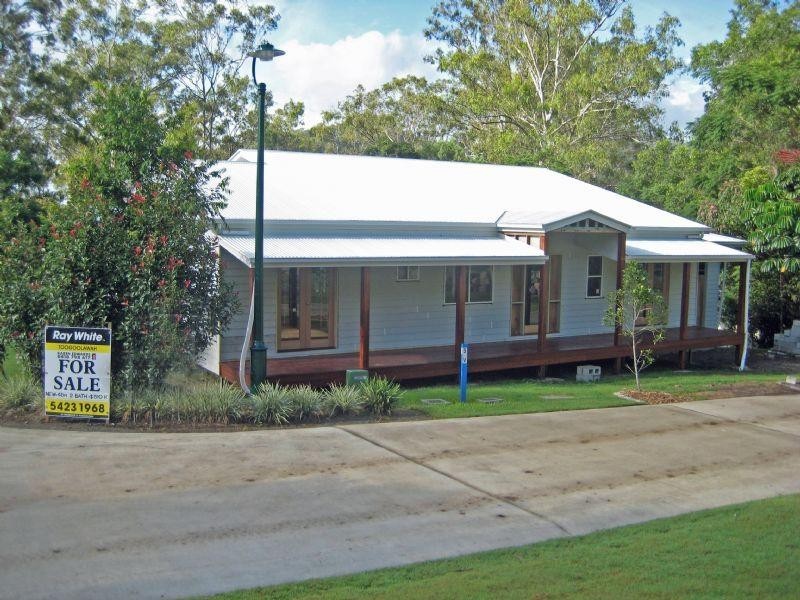 11 First Avenue, Somerset Dam QLD 4312