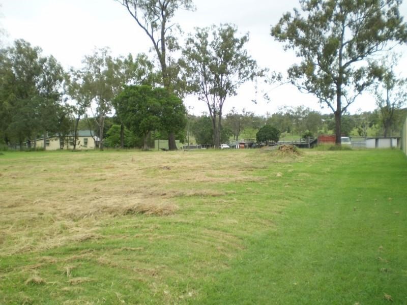 23 Ivory Creek Road, Toogoolawah QLD 4313