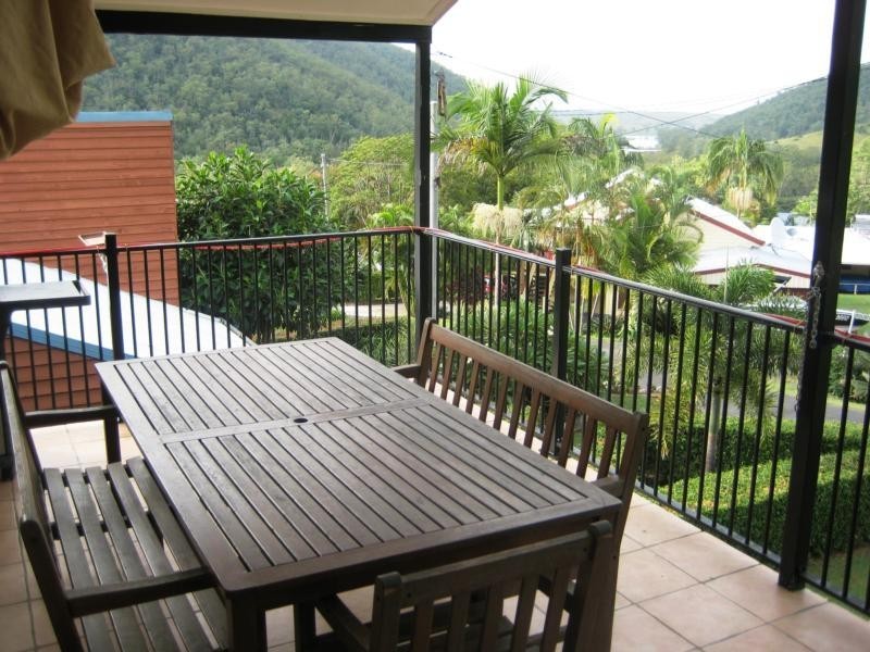 22 George Street, Somerset Dam QLD 4312