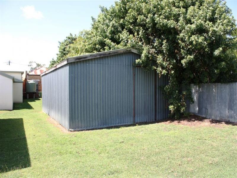 19 Cressbrook Street, Toogoolawah QLD 4313