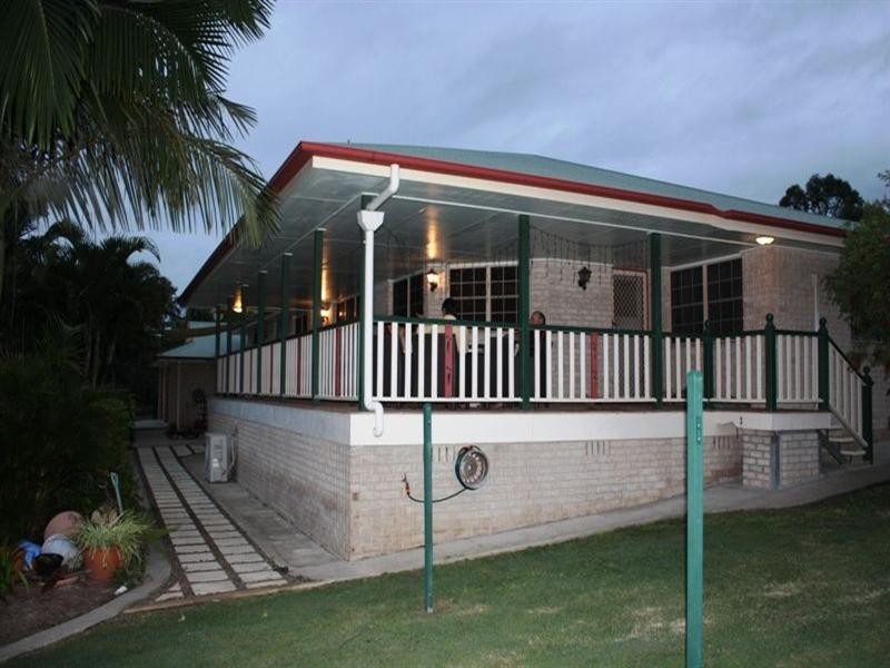 15 Victoria Street, Toogoolawah QLD 4313