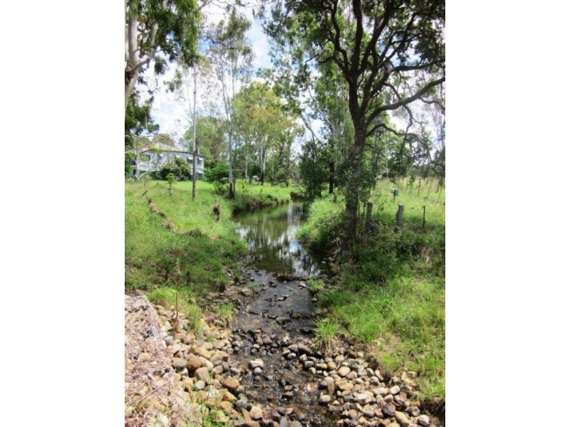60 Krugers Lane, Toogoolawah QLD 4313