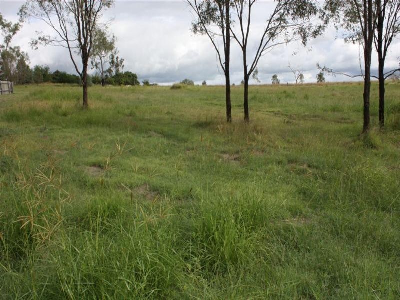 98 Fulham Street, Toogoolawah QLD 4313