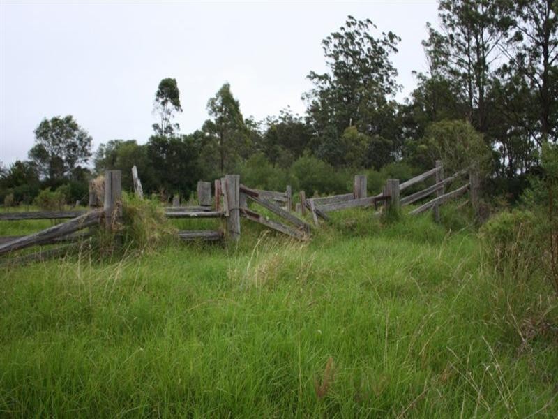 122 Mount Binga Road, Blackbutt QLD 4306