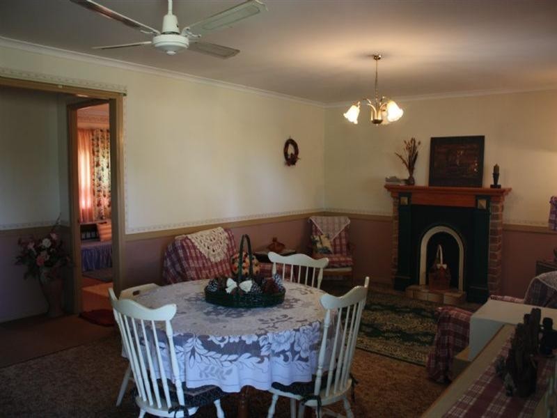 59 Colinton Street, Toogoolawah QLD 4313