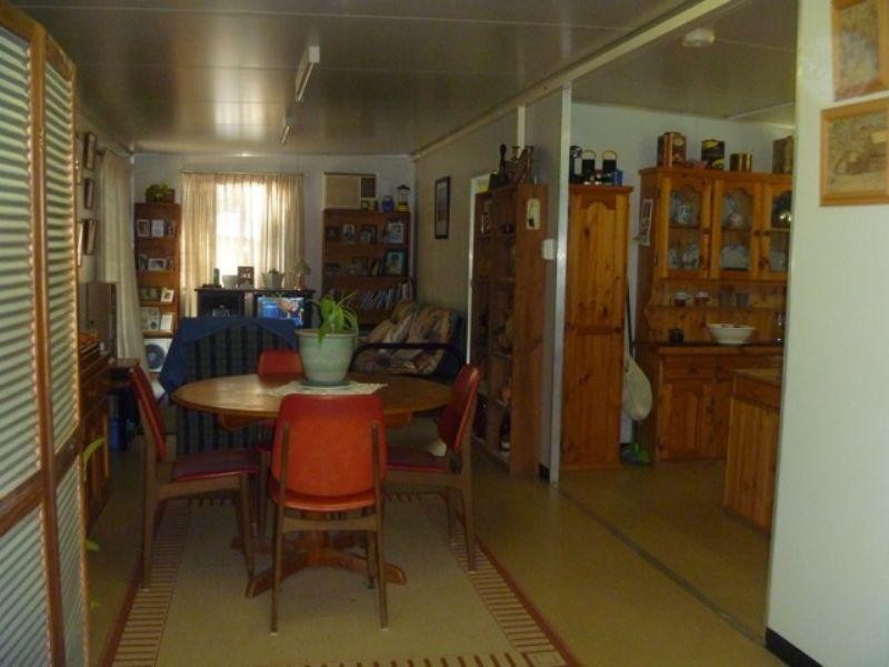 44 David Road, Blackbutt QLD 4306