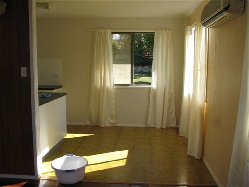 13 Victoria Street, Toogoolawah QLD 4313