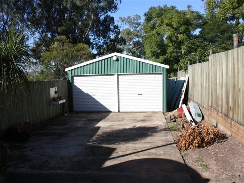 14 Mangerton Street, Toogoolawah QLD 4313