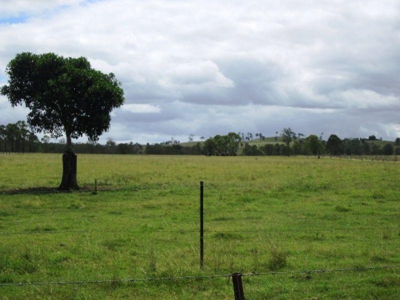 60 Krugers Lane, Toogoolawah QLD 4313