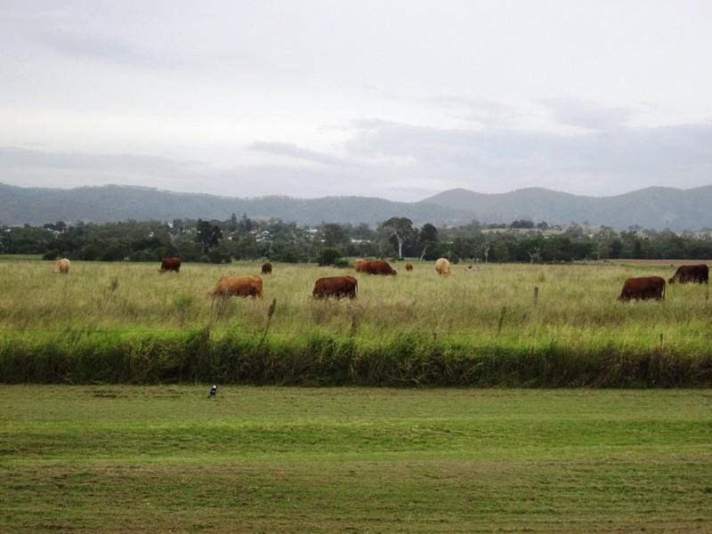 2 Harch Road, Toogoolawah QLD 4313