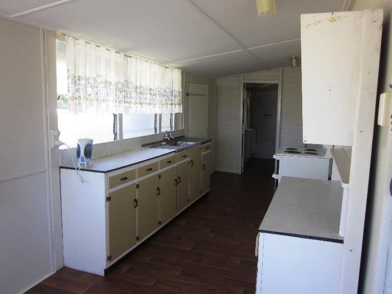 47 Charles, Toogoolawah QLD 4313