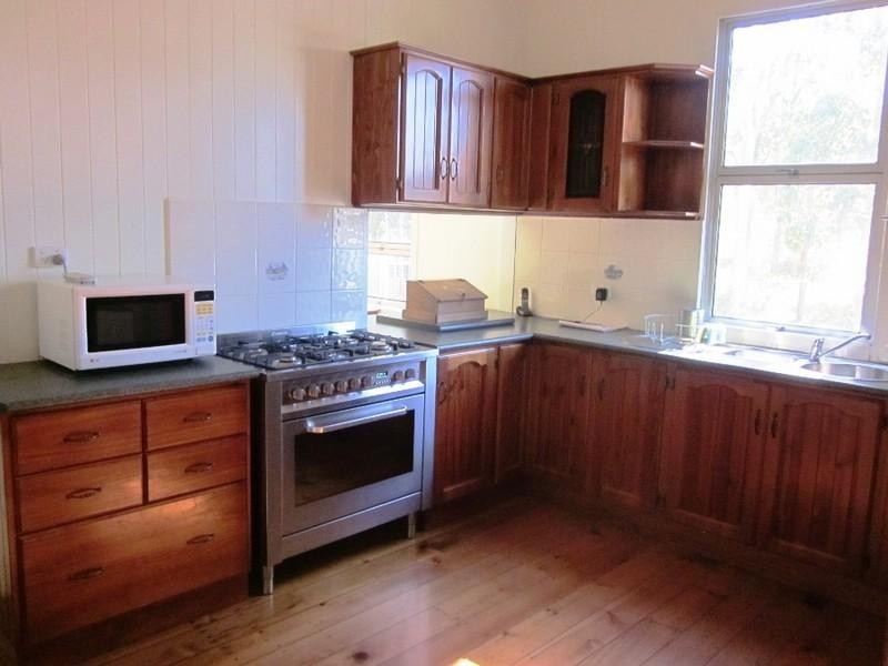 20 Laurel Street, Esk QLD 4312