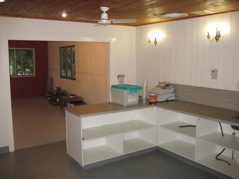 1 Gipps Street, Somerset Dam QLD 4312