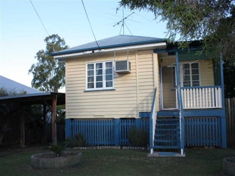 80 Eskdale Street, Toogoolawah QLD 4313