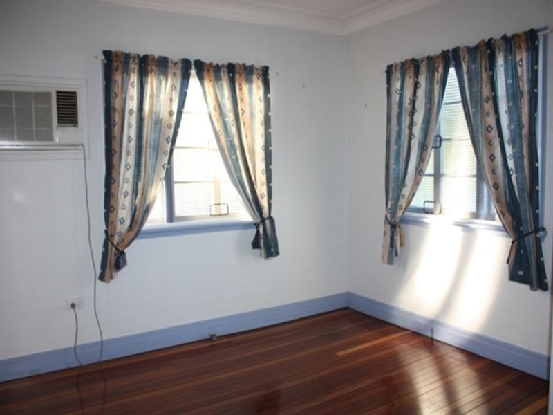 80 Eskdale Street, Toogoolawah QLD 4313