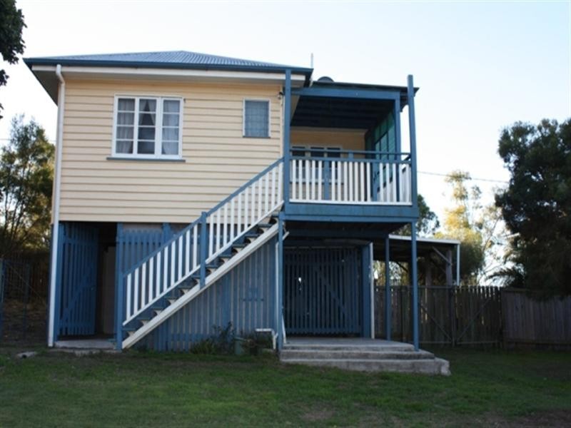 80 Eskdale Street, Toogoolawah QLD 4313