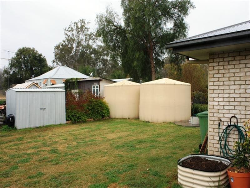 5 Burrow Street, Moore QLD 4306