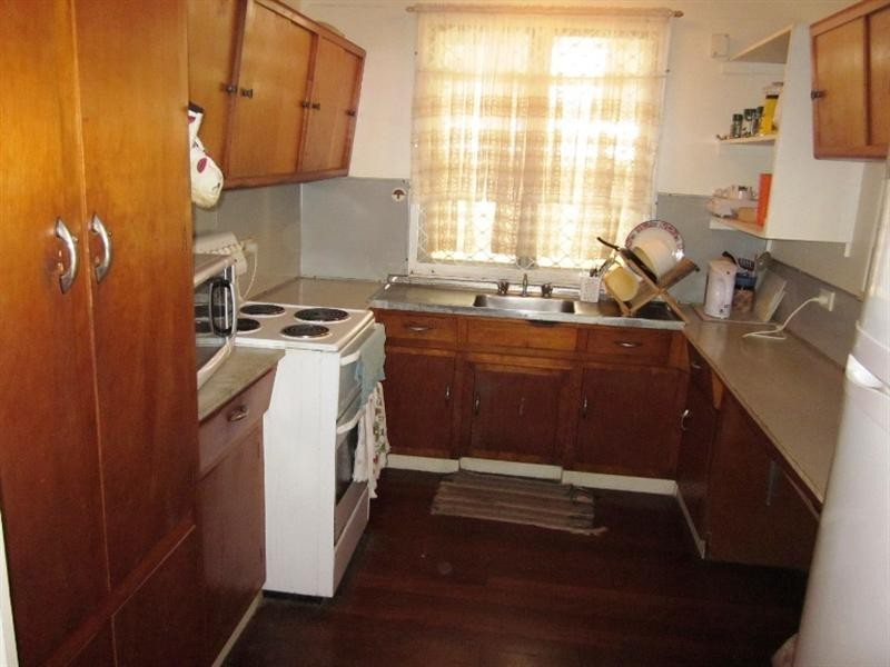 42 George Street, Toogoolawah QLD 4313