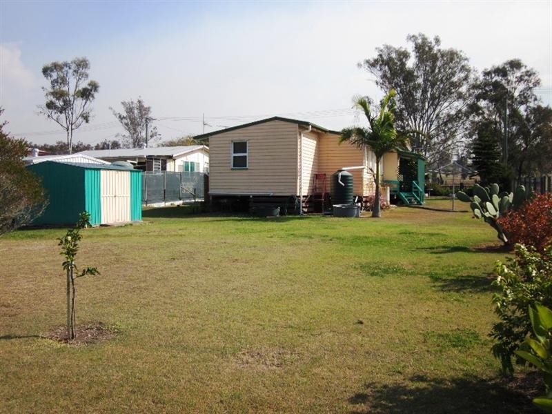 42 George Street, Toogoolawah QLD 4313