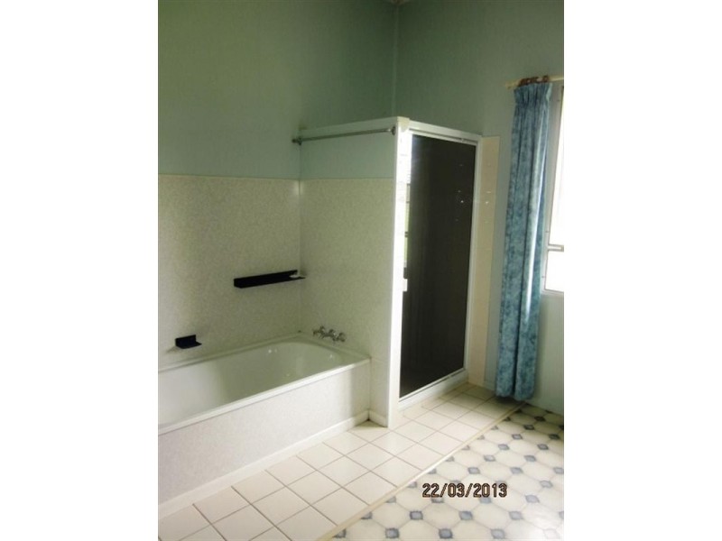 59 Zernike Lane, Toogoolawah QLD 4313