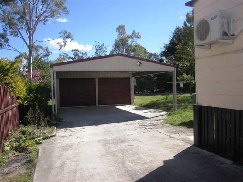 15 Charles Street, Toogoolawah QLD 4313