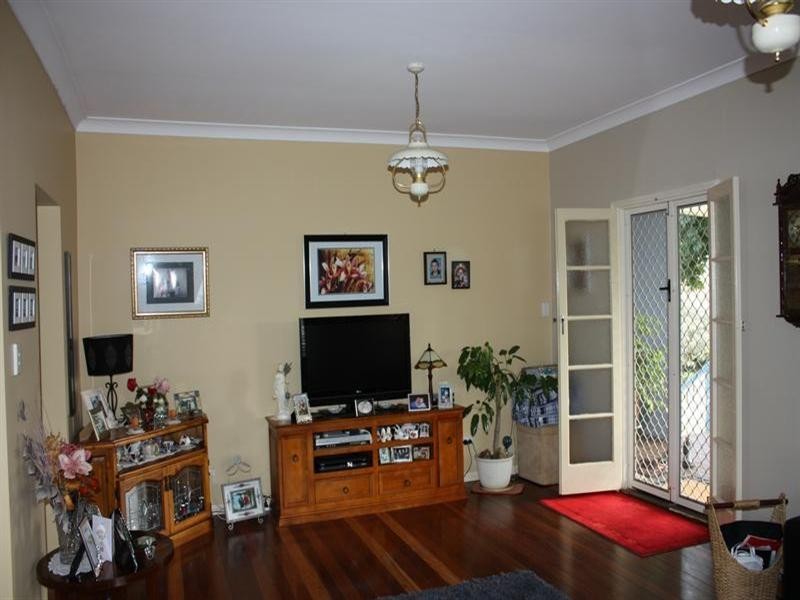 52 Eskdale Road, Toogoolawah QLD 4313