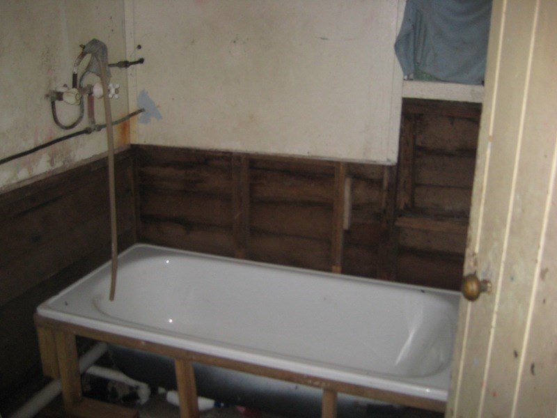 7 Edward Street, Somerset Dam QLD 4312