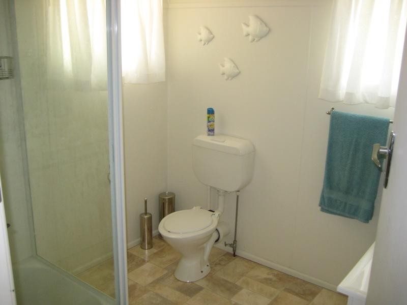 24 George Street, Somerset Dam QLD 4312