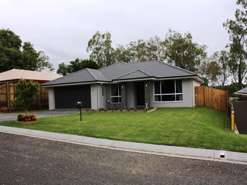 63 Bellambi Street, Toogoolawah QLD 4313