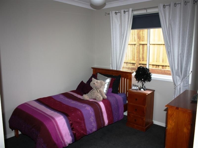 63 Bellambi Street, Toogoolawah QLD 4313