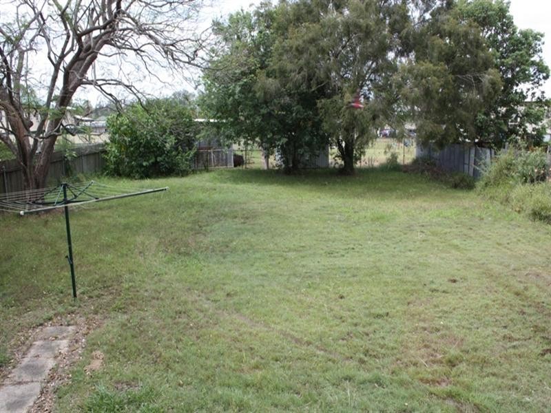 43 Eskdale Road, Toogoolawah QLD 4313
