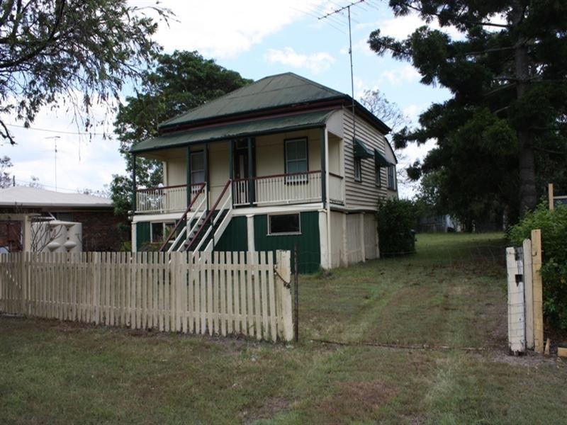 43 Eskdale Road, Toogoolawah QLD 4313