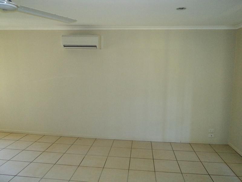 9 George Street, Blackbutt QLD 4306